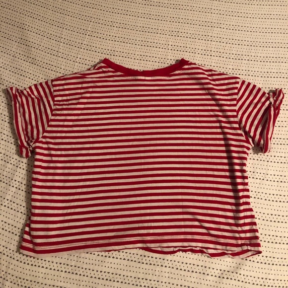 Striped crop top - Picture 2 of 3
